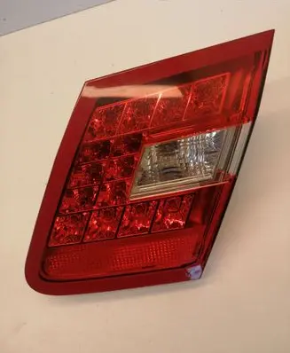 Mercedes-Benz E W212 Tailgate rear/tail lights A2128200864 A2129060258