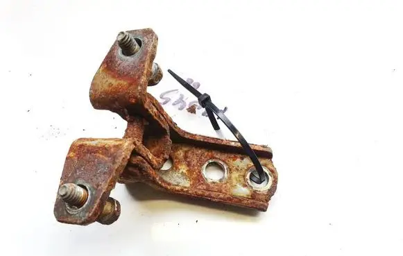 Mitsubishi Grandis Front door upper hinge