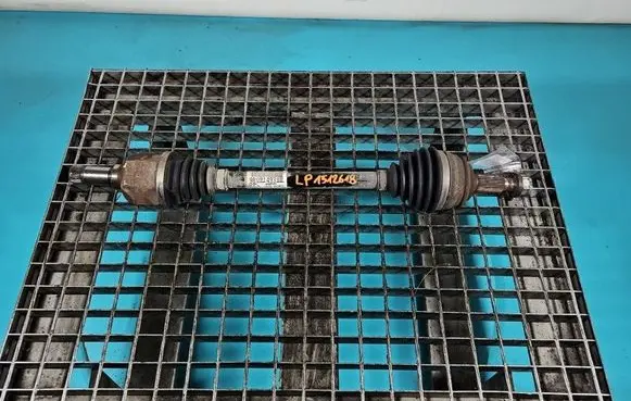Front driveshaft