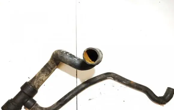 Audi A4 S4 B5 8D Engine coolant pipe/hose 8d0121055f