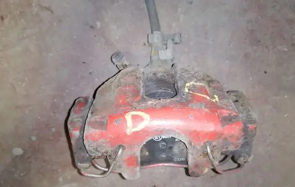 Volvo S60 Rear brake caliper