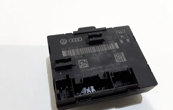 Audi Q3 8U Other control units/modules 8X0959795