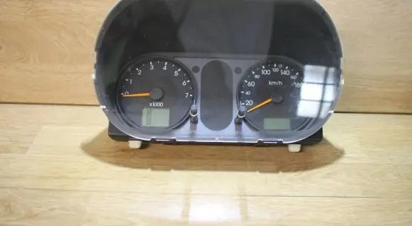 Ford Fiesta Speedometer (instrument cluster) 2S6F10841