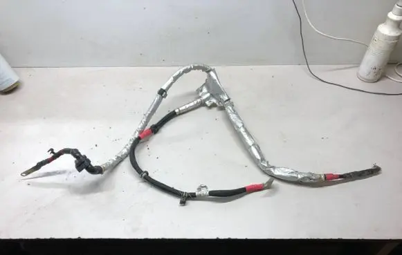 BMW 3 F30 F35 F31 Wires (generator/alternator) 8638589 EAH585 65174879