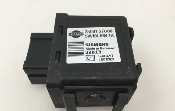 Nissan Navara D22 Immobilizer control unit/module 5WK48647B
