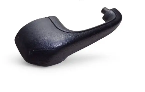 Audi 100 S4 C4 Front door interior handle 4A0867172