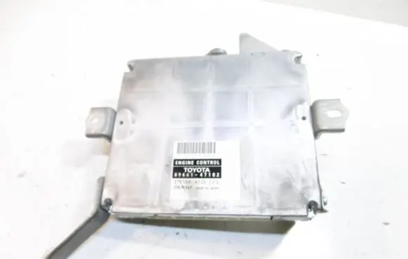 Toyota Prius (NHW20) Engine control unit/module ECU 89661-47102