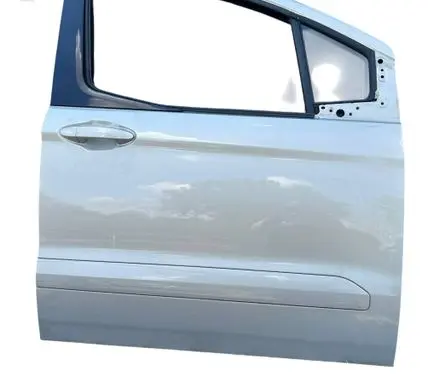 Ford Turneo Courier Front door