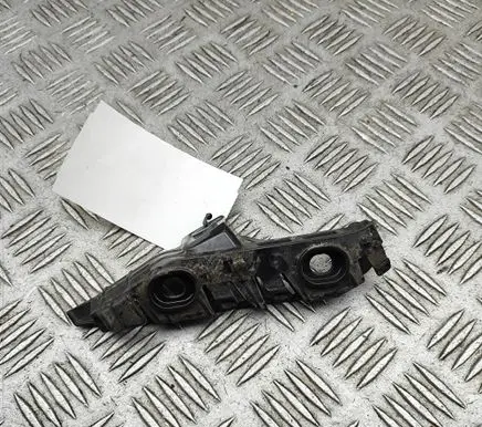 Volkswagen PASSAT B8 Front bumper mounting bracket 3G0807049