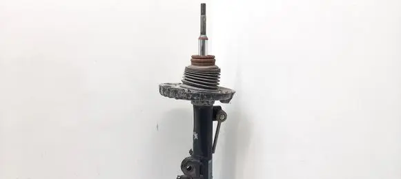 Mercedes-Benz C W203 Front shock absorber/damper A2033201930 824904000572