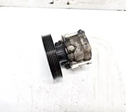 Mitsubishi Carisma Power steering pump 26083376rv