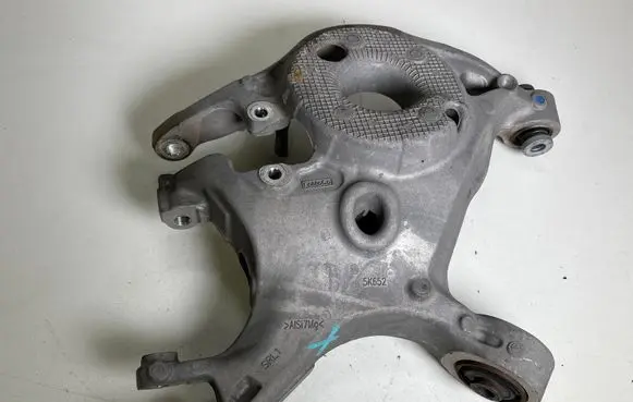 Ford Mustang VI Rear upper control arm/wishbone 5K652