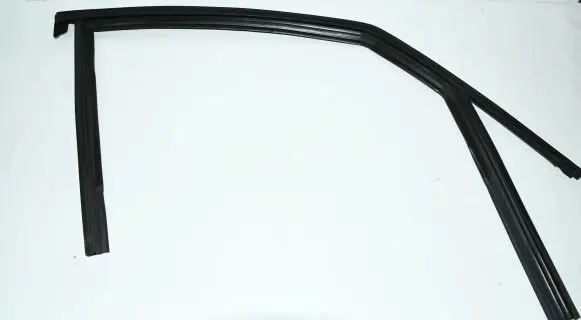 Renault Espace - Grand espace V Front door glass trim molding 803300460R