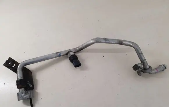 Lexus IS 220D-250-350 Air conditioning (A/C) pipe/hose