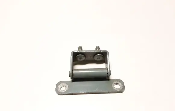 Tailgate/trunk/boot hinge