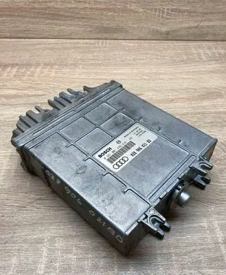 Audi A4 S4 B5 8D Engine control unit/module ECU 028906021BD 0281001438