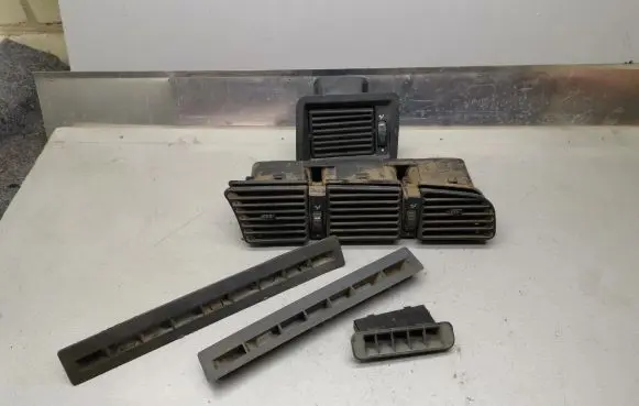 Peugeot Boxer Dash center air vent grill 222727 222728 B367