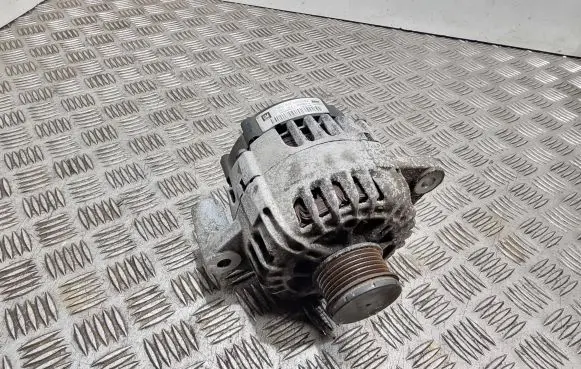 Opel Insignia A Generator/alternator 13502582 2650800A 110530064251
