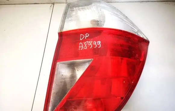 Honda FR-V Rear/tail lights