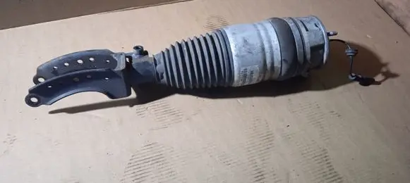 Volkswagen Touareg II Air suspension front shock absorber 7P6616040L