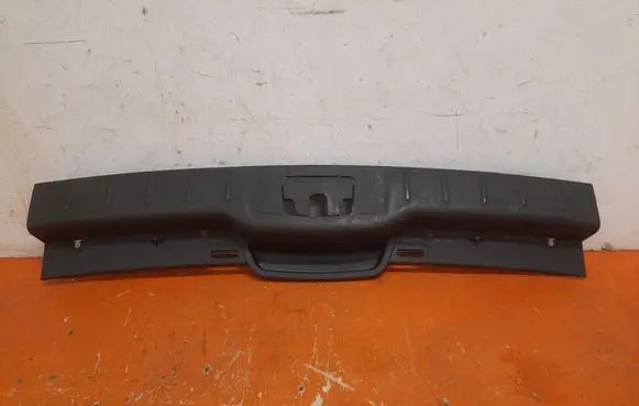Volvo V50 Handrail (top trim) 09486875