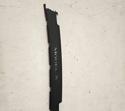 Tesla Model X Foot area side trim 110513500F