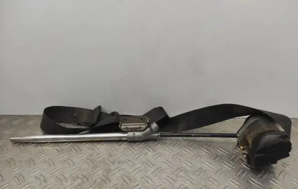 Audi A8 S8 D2 4D Front seatbelt 16398