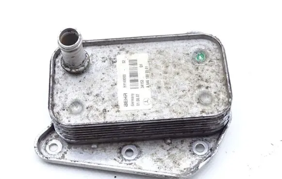 Mercedes-Benz Sprinter W906 Engine oil radiator A6461880301