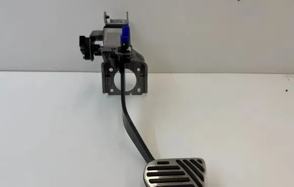 Hyundai Ioniq 5 Brake pedal 32800GI910