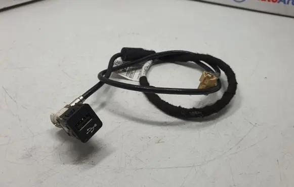 USB socket connector