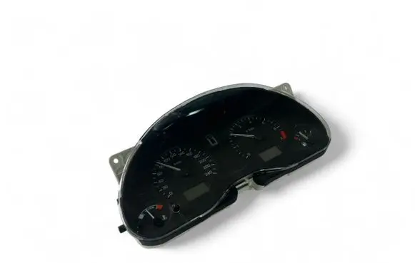 Speedometer (instrument cluster)