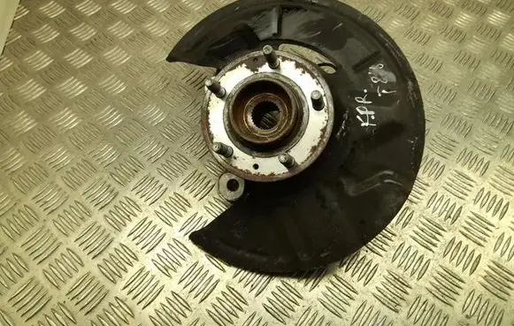 Opel Insignia B Front wheel hub 23384197