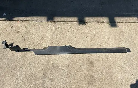 Audi A4 S4 B5 8D Front sill trim cover 8D0853905
