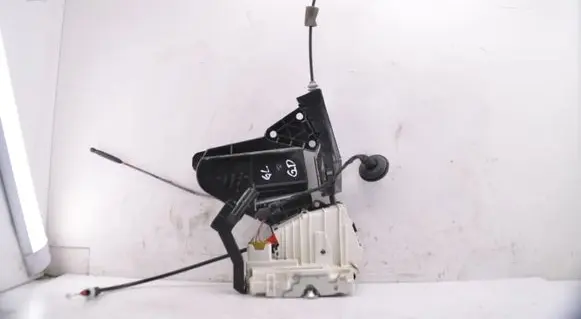 Mercedes-Benz GL X164 Rear door lock 1697303635 A1647331014