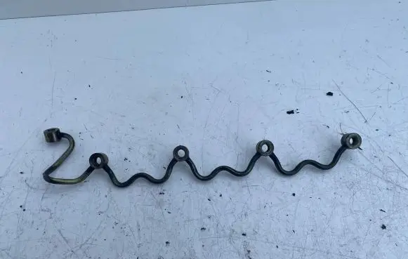 Toyota Previa (XR30, XR40) II Fuel return line/hose 