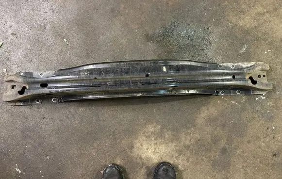 Volvo S80 Rear beam 