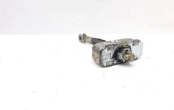 Opel Monterey Front door check strap stopper