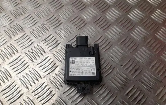 Skoda Octavia Mk4 Distronic sensor radar 2Q0907685D