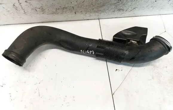 Volvo XC90 Air intake hose/pipe 30680294