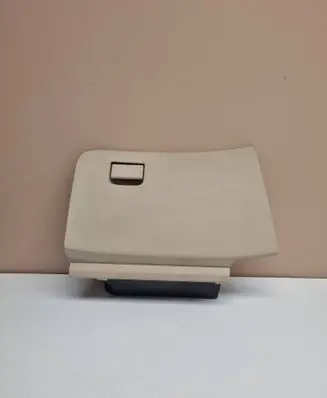 Nissan X-Trail T32 Glove box 685104CC0A 685P34CC0A