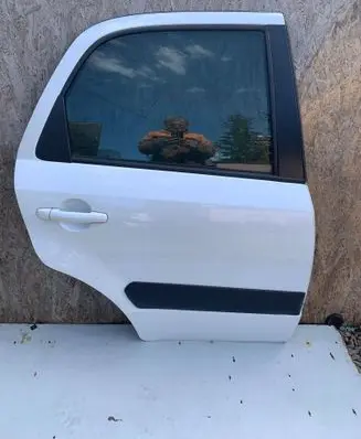 Suzuki SX4 Rear door ZNL