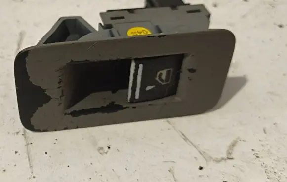Volkswagen Touareg I Electric window control switch 7L6959851A