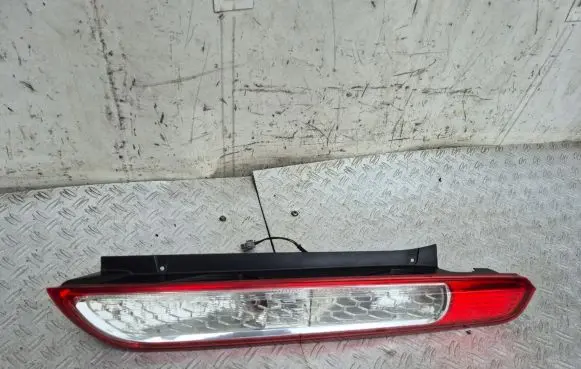 Ford Focus Rear/tail lights 8M5113404AD 8M5113404A 0374D