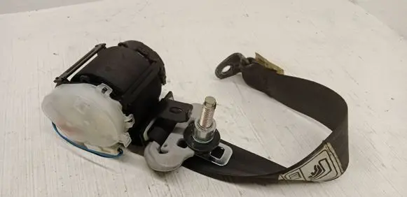 Honda CR-V Rear seatbelt 607863300A U1A0326
