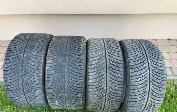 BMW M3 G80 R20 winter tire