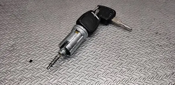 Opel Astra G Ignition lock 90519056