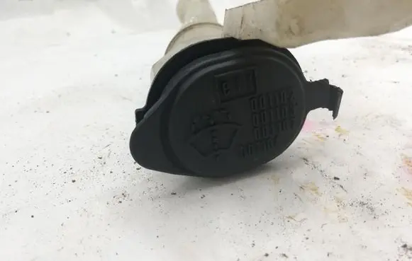 Toyota Avensis Verso Window washer liquid tank fill tube 001102 001103 001107