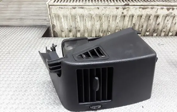 Mercedes-Benz Sprinter W906 Dashboard side air vent grill/cover trim