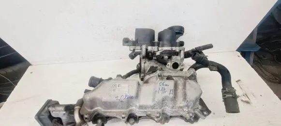 Mercedes-Benz A W169 Intake manifold A6400900337 70002908 0506800300