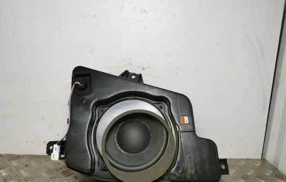 KIA Sorento Subwoofer speaker 96380C6000